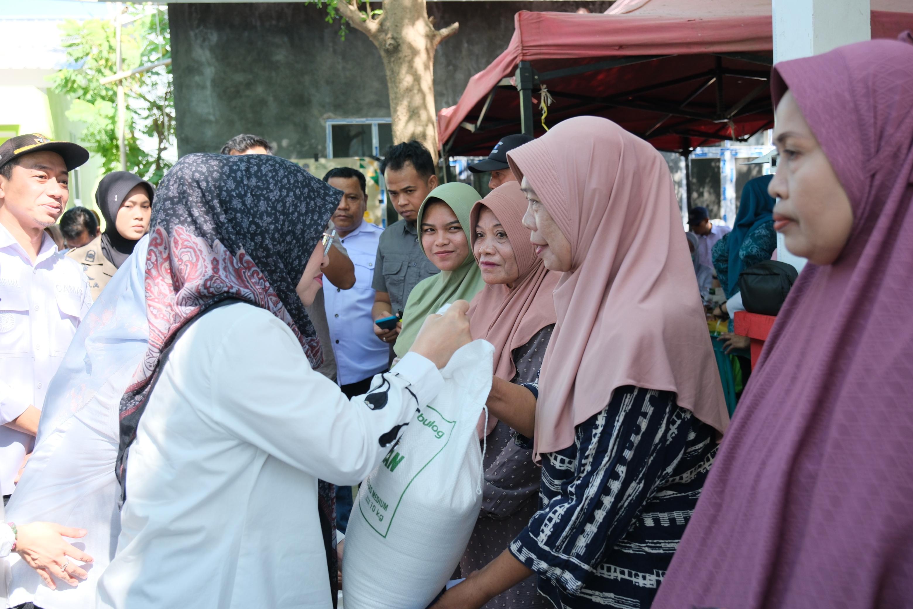 418 Warga Borimatangkasa Terima Bantuan Pangan, Pemkab Gowa Kawal Ketahanan Pangan Keluarga Rentan